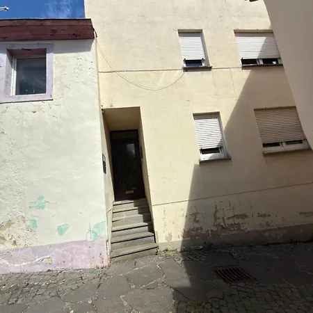 Am Yachthafen Eg Am Ufer